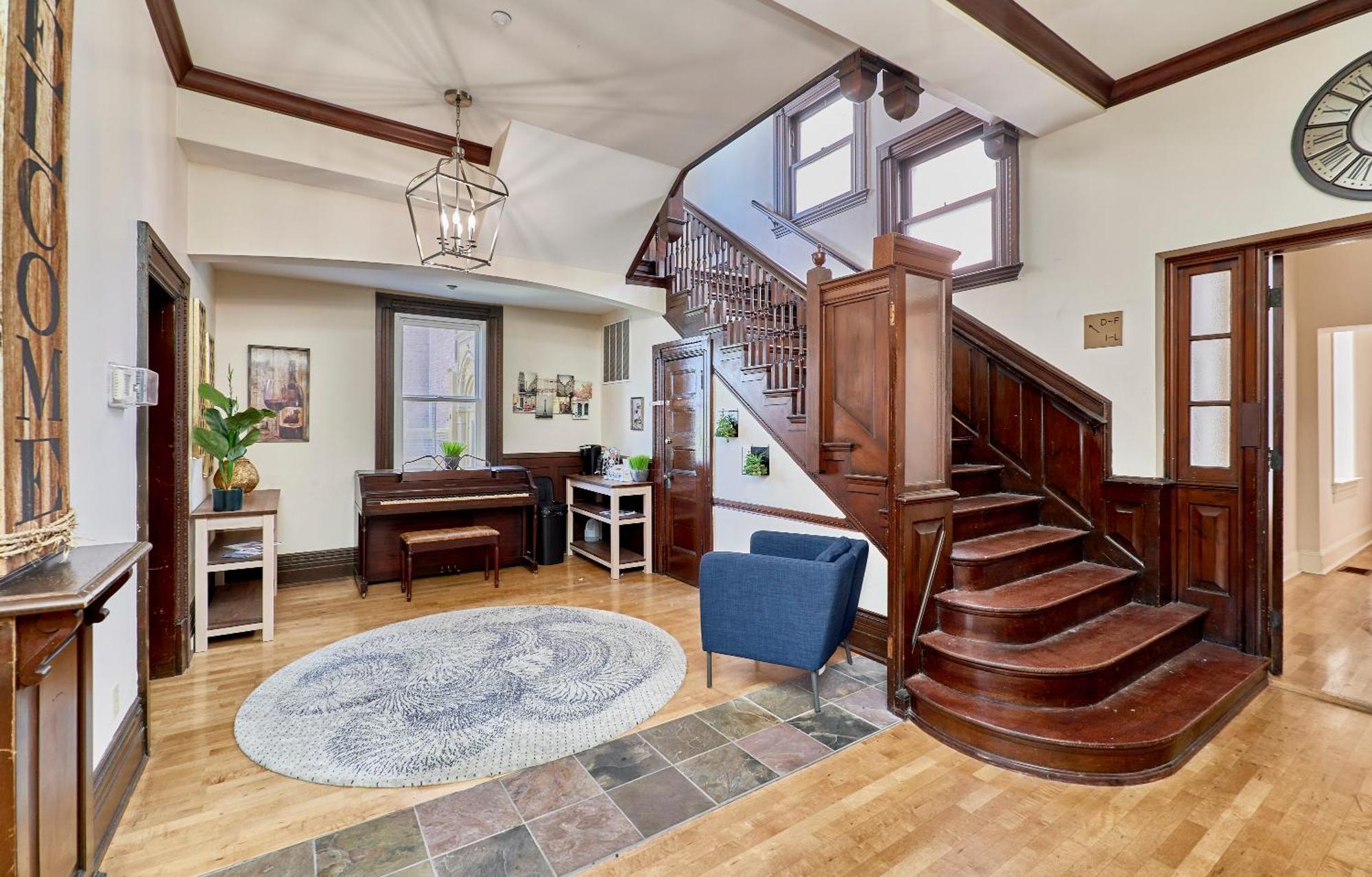 White House At Grand Central Tower Grove Екстер'єр фото
